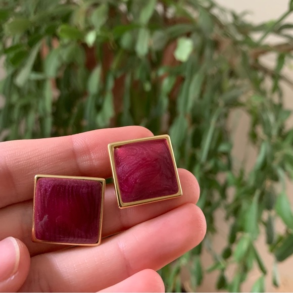 Vintage Jewelry - VINTAGE 80s Burgundy Gold Square Studded Statement Earrings